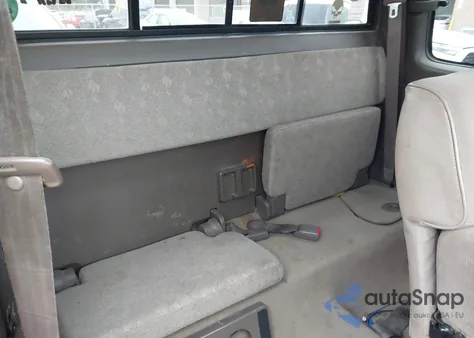 2000 Toyota Tacoma Prerunner V6 from USA, damaged, VIN 5TESN92N2YZ710794